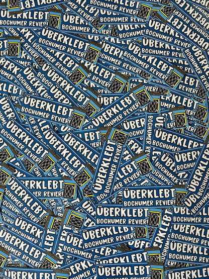 Aufkleber „Überklebt“